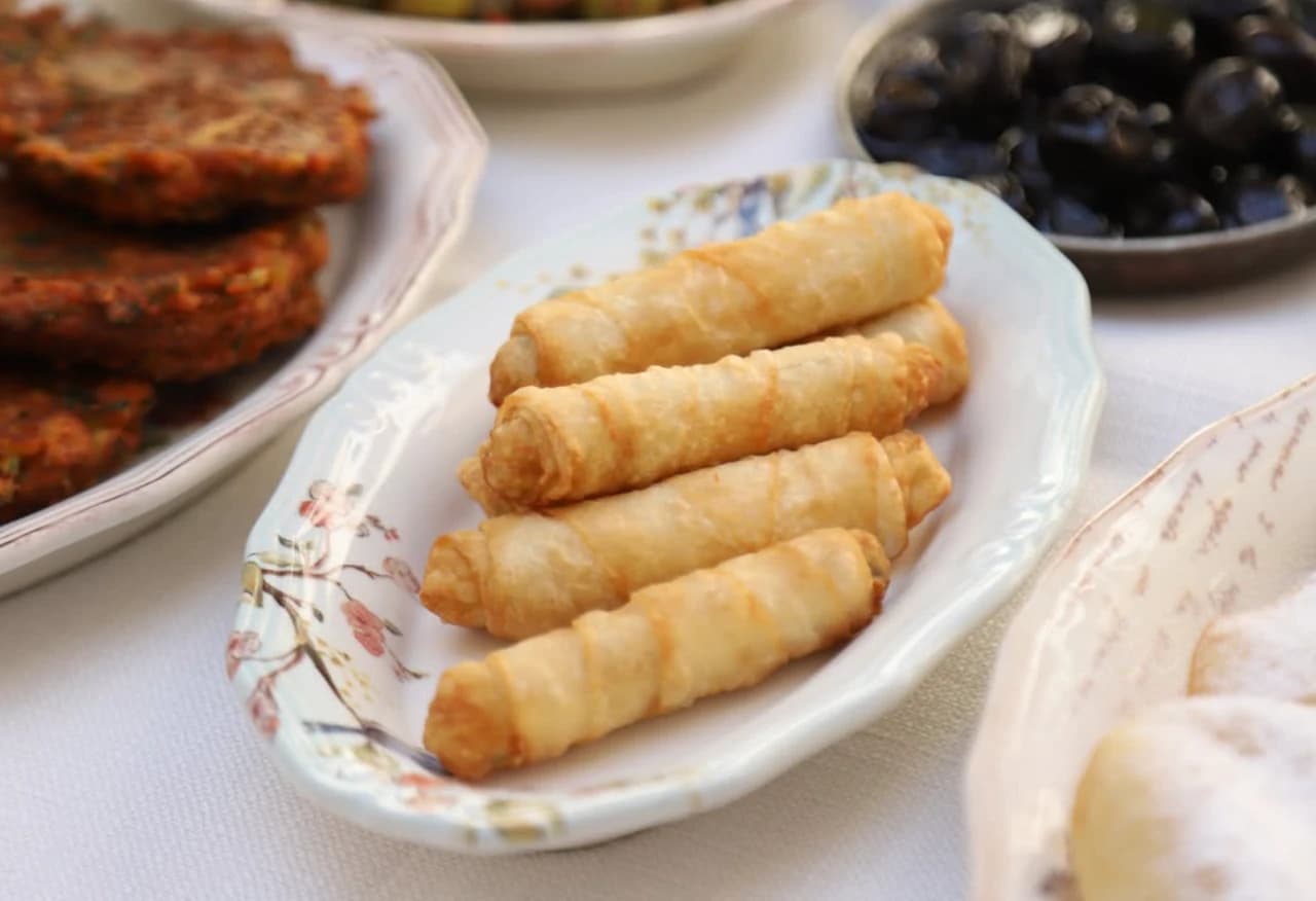 Turkish Cheese Rolls